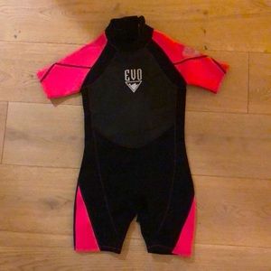Pink and black wetsuit 💗🖤